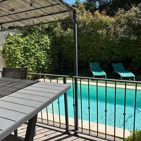 Les Jardins Du Castelas - Piscines, Jardins Et Spas Privatifs Uchaux Exterior foto